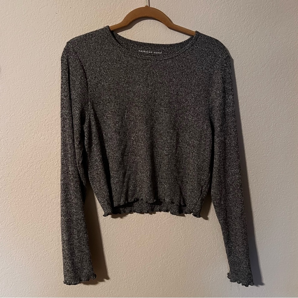 American Eagle gray long sleeve shirt
